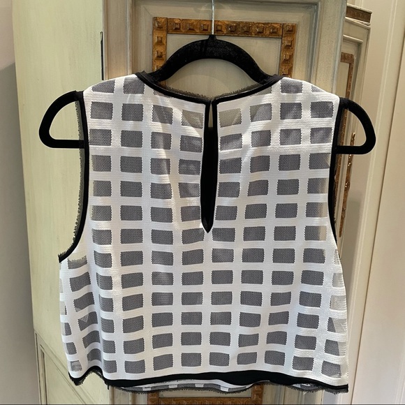 Intermix Top - Picture 3 of 3